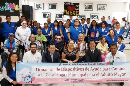 On December 18, the Intl. WeLoveU Foundation, established by Chairwoman Zahng Gil-jah, donated walking assist devices—12 wheelchairs and 7 canes—along with 2 boxes of elderly care products to the city nursing home in Oaxaca, Mexico.